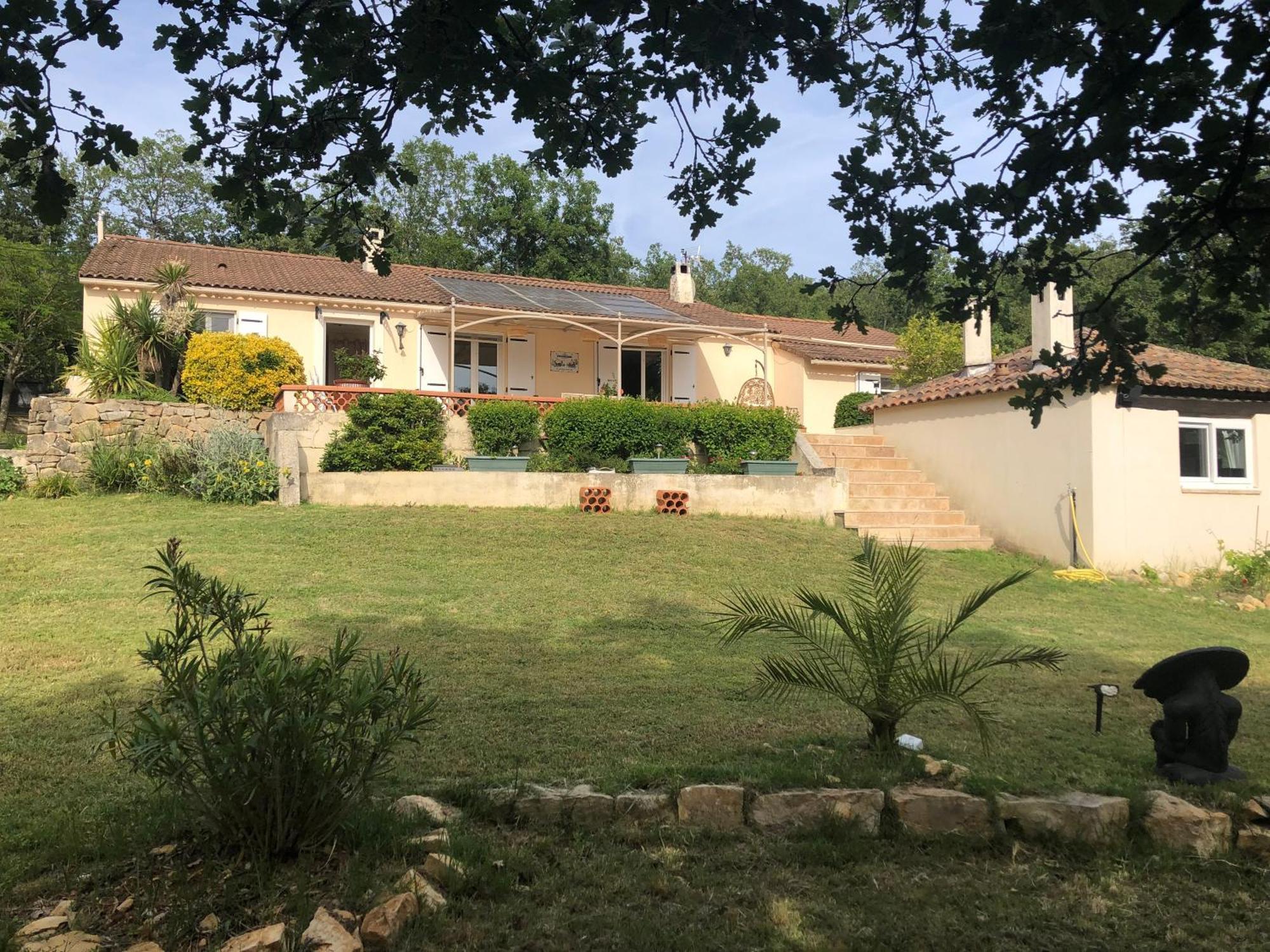 Villa Quinissole Sainte-Anastasie-sur-Issole Eksteriør billede
